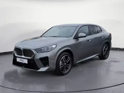 Usata BMW iX2 M Sport 150 kW (204 CV) 2025 Grigio SUV