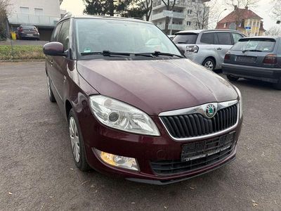 Gebraucht Skoda Fabia Family 105 PS (77 kW) 2013 Violett Kombi