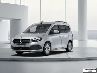 Gebraucht Mercedes T180 Progressive 131 PS (96 kW) 2025 Silber Van / Kleinbus