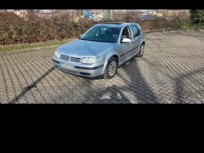 Gebraucht VW Golf IV 102 PS (75 kW) 2001 Grau Kleinwagen