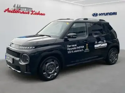 Gebraucht Hyundai Inster 85 kW (116 PS) 2025 Abyss black Kleinwagen