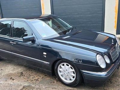 Gebraucht Mercedes E240 170 PS (125 kW) 1999 Andere farben Limousine