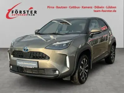 Gebraucht Toyota Yaris Cross Team 116 PS (85 kW) 2023 Braun SUV
