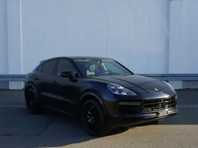Gebraucht Porsche Cayenne Turbo 549 PS (403 kW) 2019 Schwarz SUV