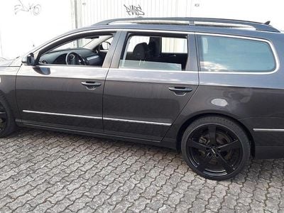 Gebraucht VW Passat Comfortline 110 PS (80 kW) 2009 Braun Kombi