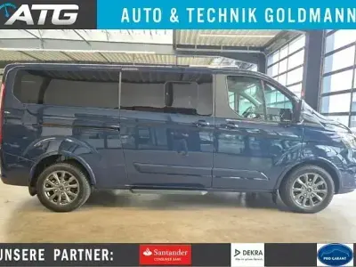 Gebraucht Ford Tourneo Custom Titanium X 150 PS (110 kW) 2023 Blau Van