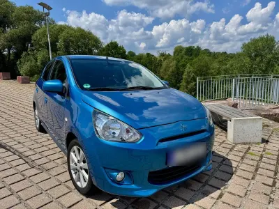 Gebraucht Mitsubishi Space Star 80 PS (58 kW) 2013 Blau Van / Kleinbus