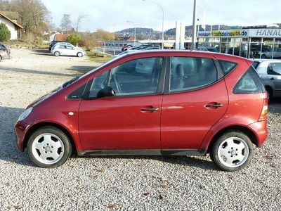 Second-hand Mercedes A160 Classic 60 CP (44 kW) 2000 Roșu Berlinǎ