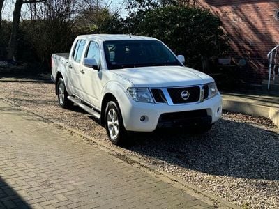 Gebraucht 2012 Nissan Navara Abholung | 14.950 € (Teuer)