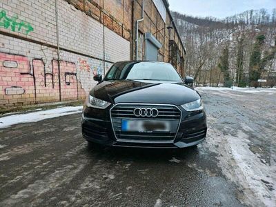 gebraucht Audi A1 AMBITION 1.6 TDI •SCHWARZ•SCHECKHEFT•