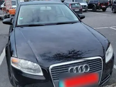 Gebraucht Audi A4 140 PS (102 kW) 2007 Schwarz Limousine