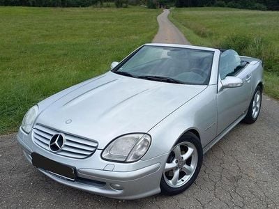Gebraucht Mercedes SLK230 197 PS (144 kW) 2002 Grau Cabrio
