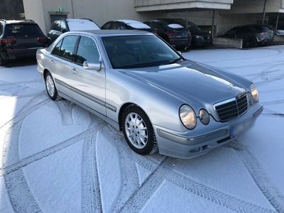 gebraucht Mercedes E200 CDI ELEGANCE Elegance MB Scheckh. TÜV Neu