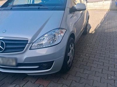 Gebraucht Mercedes A180 109 PS (80 kW) 2008 Silber Kleinwagen