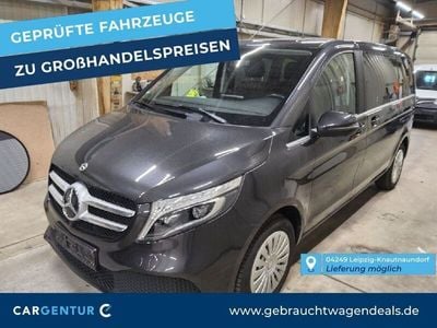 Mercedes V220