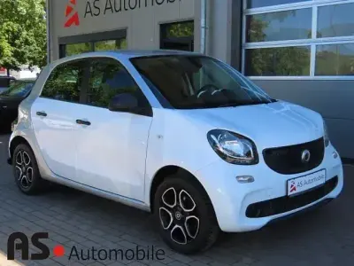 Gebraucht Smart ForFour Basis 71 PS (52 kW) 2015 Cool silver Kleinwagen