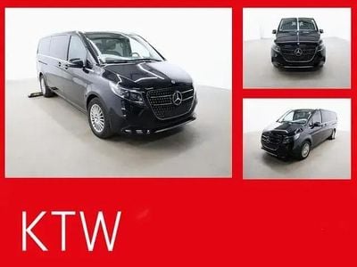 Gebraucht Mercedes V300 Avantgarde 237 PS (174 kW) 2025 Schwarz Van / Kleinbus