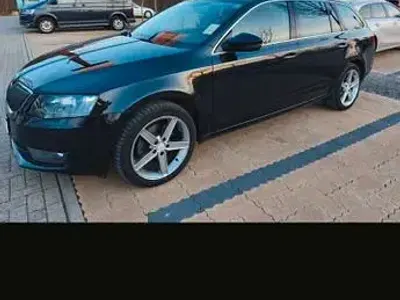 Gebraucht Skoda Octavia Style 150 PS (110 kW) 2015 Schwarz Kombi