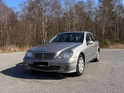 Gebraucht Mercedes C200 Elegance 163 PS (119 kW) 2004 Kombi
