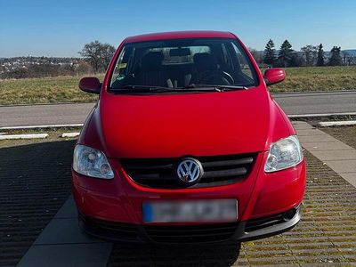 Gebraucht VW Fox 55 PS (40 kW) 2005 Rot Kleinwagen