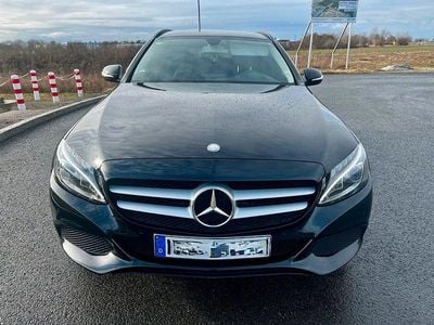 Gebraucht Mercedes C180 156 PS (114 kW) 2014 Schwarz Kombi