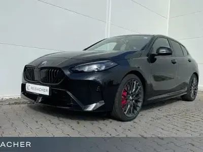 Gebraucht BMW 120 Efficient Dynamics 156 PS (114 kW) 2025 Saphirschwarz metallic Kleinwagen