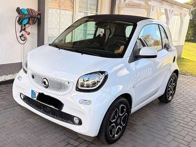 Gebraucht Smart ForTwo Electric Drive 60 kW (82 PS) 2019 Weiß Coupé
