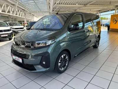 Nowe Opel Zafira Life Edition 179 KM (131 kW) 2026 Zielony Minivan