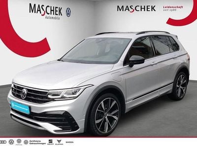 Gebraucht VW Tiguan R-line 245 PS (180 kW) 2021 Reflexsilber metallic SUV