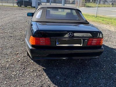 Gebraucht Mercedes SL300 190 PS (139 kW) 1992 Schwarz Cabrio