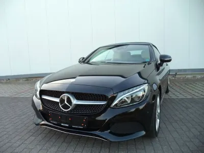 Gebraucht Mercedes 220 204 PS (150 kW) 2016 Schwarz Cabrio