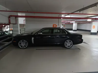 Occasion Jaguar XJ 207 PK (152 kW) 2008 Blauw Sedan