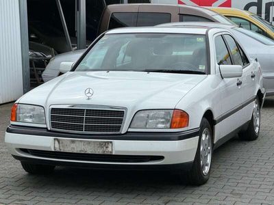 gebraucht Mercedes C180 CLASSIC Klima SEHR GEPFLEGT KEIN ROST