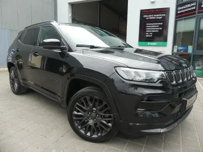 Gebraucht Jeep Compass 241 PS (177 kW) 2022 Schwarz (metallic) SUV
