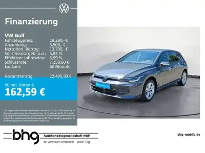 Gebraucht VW Golf VIII Life 116 PS (85 kW) 2024 Grau Limousine