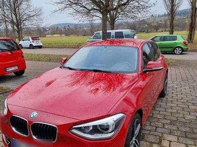 Gebraucht BMW 116 Comfort Edition 136 PS (100 kW) 2012 Rot Kleinwagen