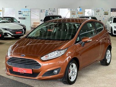Braun Gebraucht 2013 Ford Fiesta Titanium Limousine | 5.990 € (Fairer Preis)