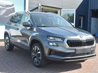 Neu Skoda Karoq 150 PS (110 kW) 2026 Graphitegrau metallic SUV
