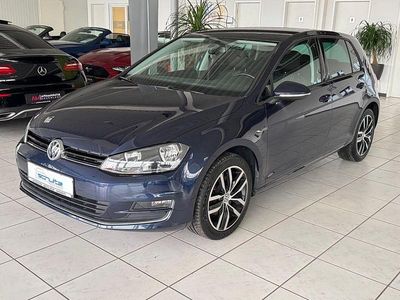 Gebraucht VW Golf VII LOUNGE 125 PS (91 kW) 2016 Blau Limousine