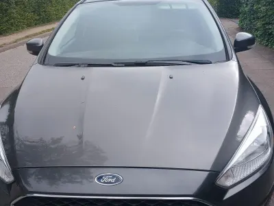 Gebraucht Ford Focus Business Edition 120 PS (88 kW) 2016 Grau Kombi