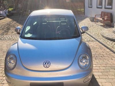 Gebraucht VW Beetle 115 PS (84 kW) 1999 Silber Kleinwagen
