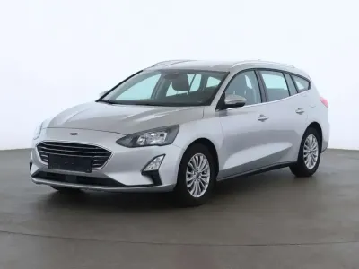 Gebraucht Ford Focus Titanium 125 PS (91 kW) 2021 Silber Kombi