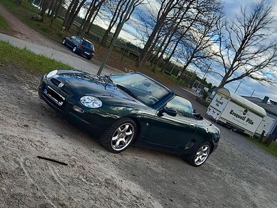 MG F