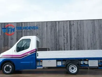 Begagnad Opel Movano 150 HK (110 kW) 2013 Vit Minibuss