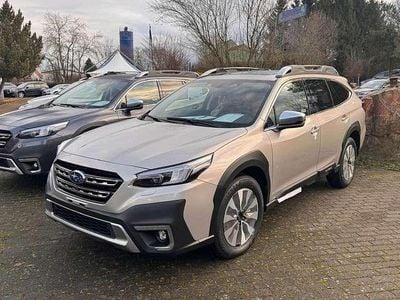 Neu Subaru Outback Platinum 169 PS (124 kW) 2026 Cashmere gold Kombi