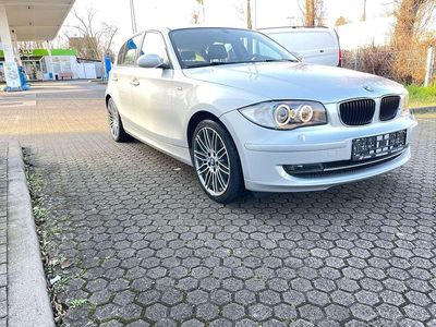 Gebraucht BMW 116 122 PS (89 kW) 2009 Silber Kleinwagen