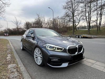 Gebraucht BMW 120 Sport Line 190 PS (139 kW) 2021 Grau Kleinwagen