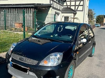 Gebraucht Ford Fiesta 101 PS (74 kW) 2005 Schwarz Kleinwagen