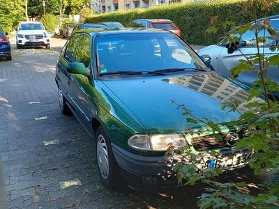 Używany Opel Astra 75 KM (55 kW) 1996 Zielony Sedan/Limuzyna