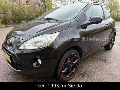 Second-hand Ford Ka Titanium 69 CP (50 kW) 2015 Negru Hatchback